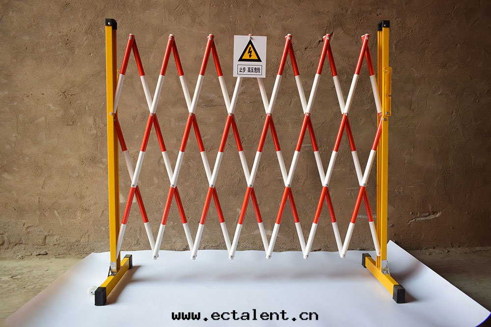 伸縮围欄！安(ān)全(quán)耐用(yòng)還(huán)好(hǎo)搬運